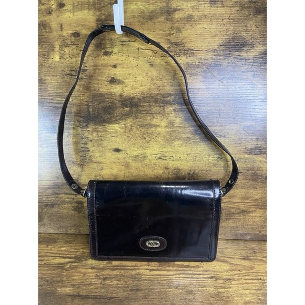 Vintage Fiocchi Brown Tan‎ Leather Bag Made in Italy with Strap Cross Body